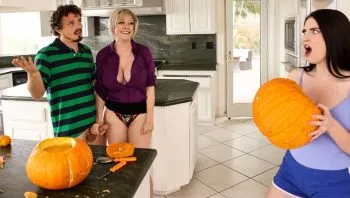 Sneaky Pumpkin